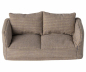 Preview: Maileg Sofa kariert für Mäuse – kleines Stoffsofa mit Holzrahmen für Puppenhaus