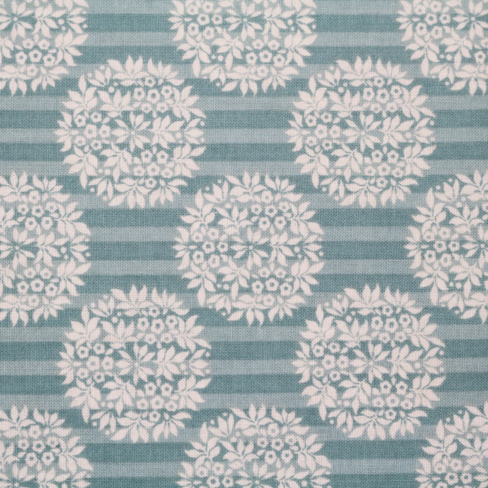 Baumwollstoff / Druckstoff Tilda Flower Ball Teal von Tilda by Tone Finnanger