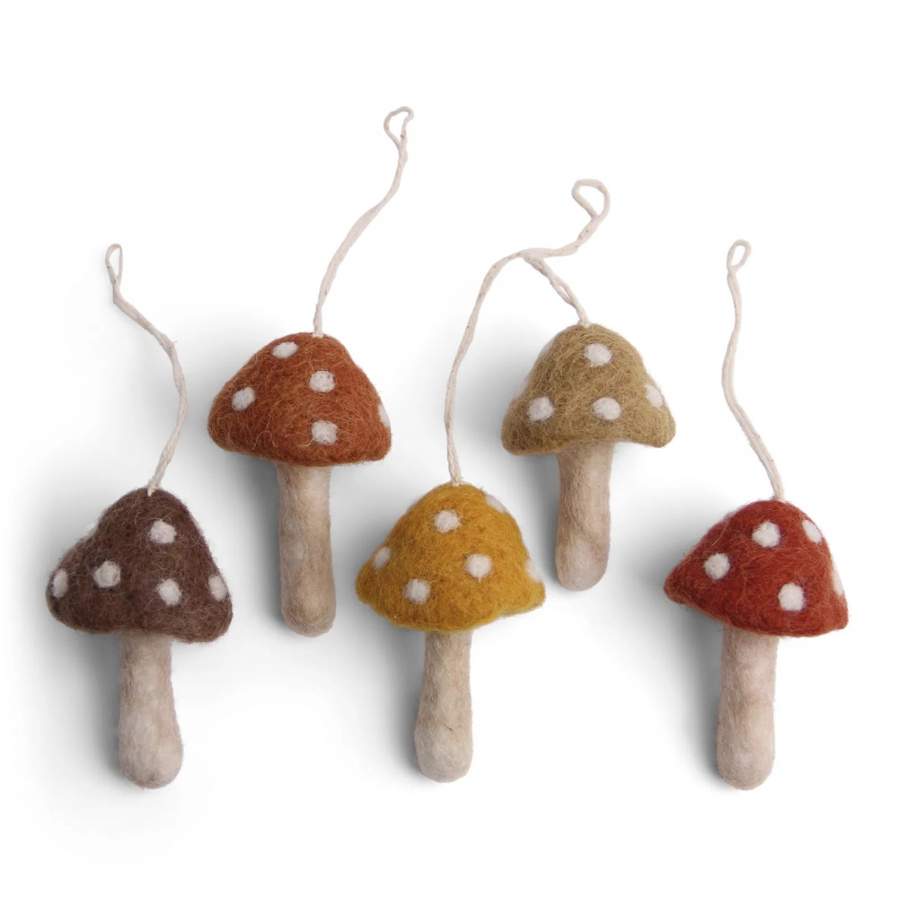 Mini Fliegen Pilze aus Filz  rot weiß 5er Set von En Gry Sif