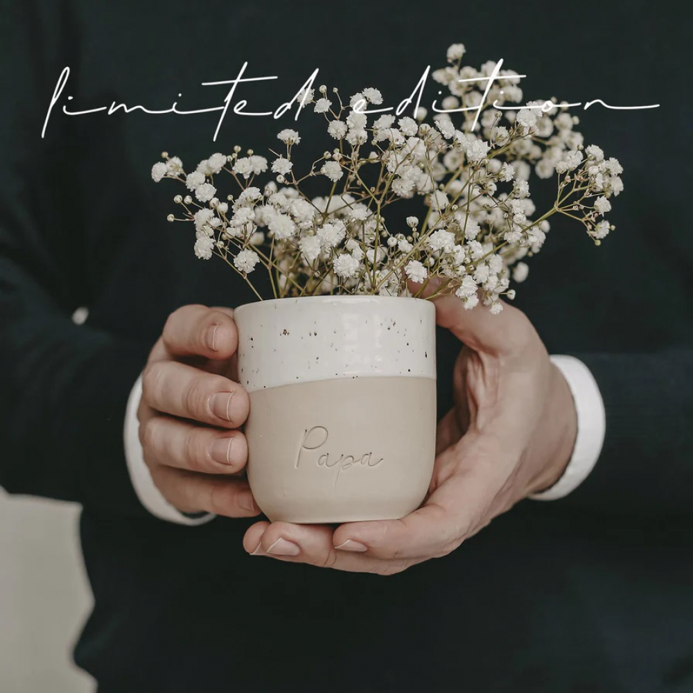 Limitierter Papa Becher Eulenschnitt mit Kaffee oder Tee