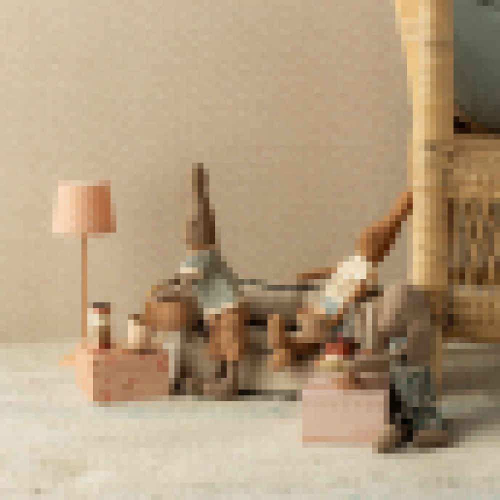 Maileg Tortenetagiere und weitere Deko kaufen