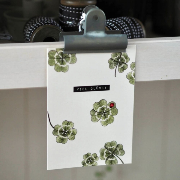Postkarte Aquarell mit Kleeblatt und Marienkäfer "Viel Glück" von Frollein Lücke