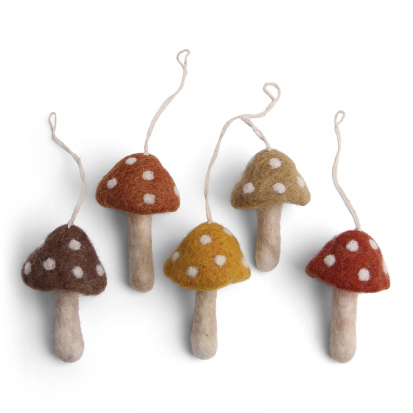 Mini Fliegen Pilze aus Filz  rot weiß 5er Set von En Gry Sif